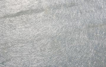 Muckton laminate fibreglass or shingles?